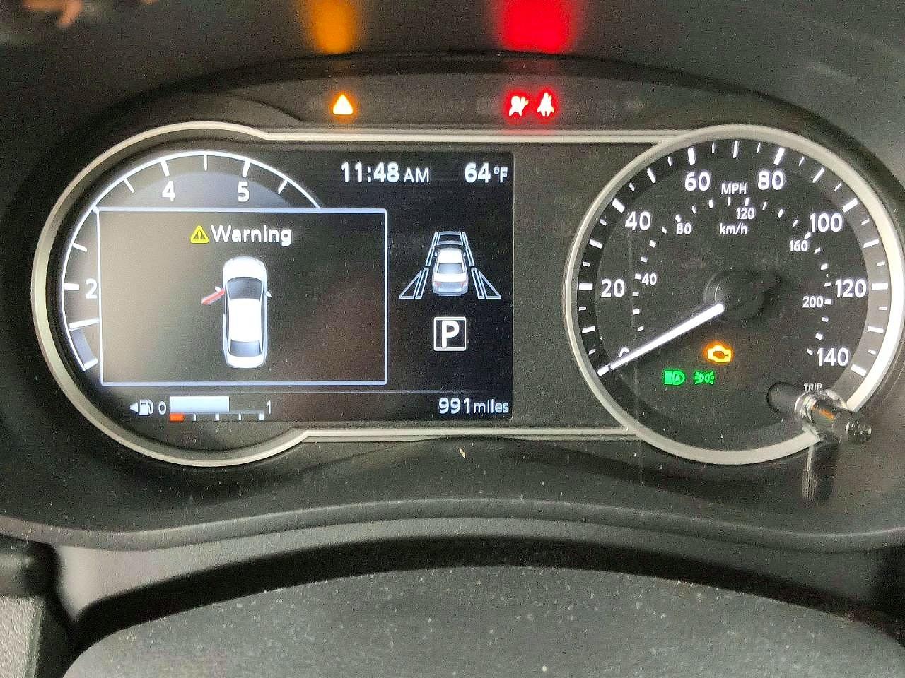 2025 NISSAN VERSA SR photo 9
