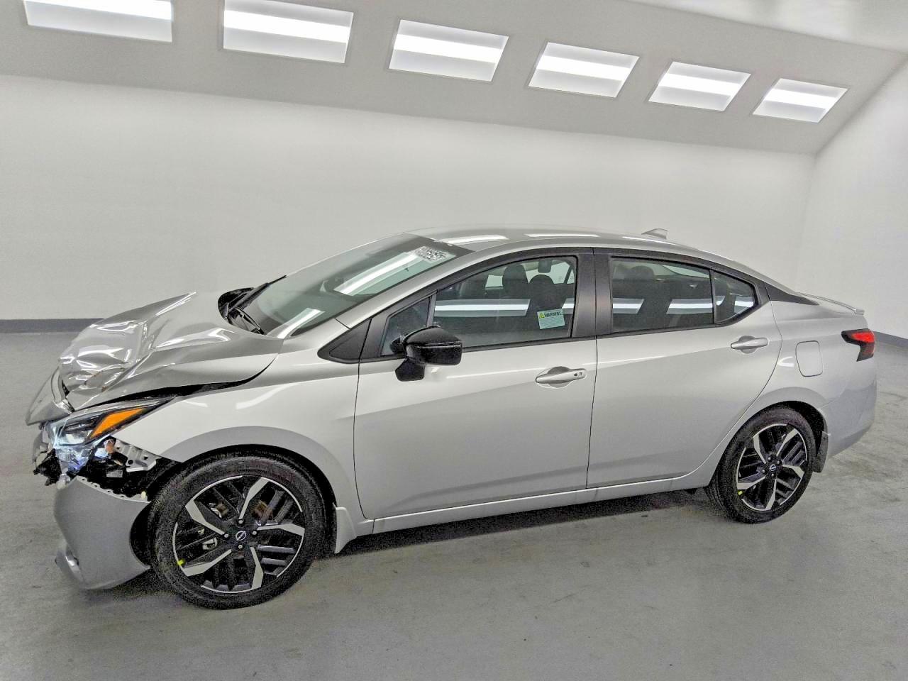 2025 NISSAN VERSA