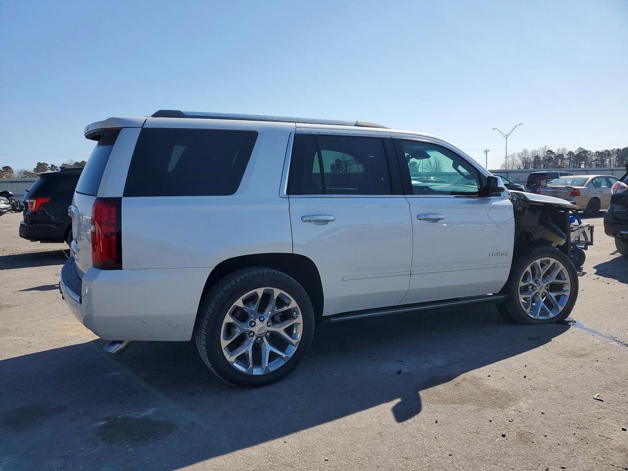 2017 CHEVROLET TAHOE K1500 PREMIER photo 3