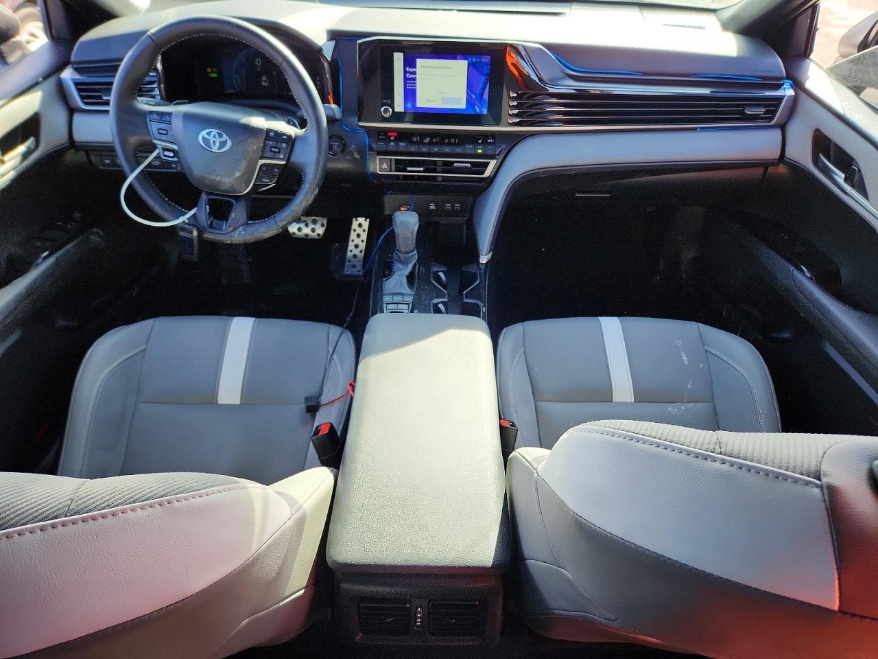 2025 TOYOTA CAMRY BASE photo 22