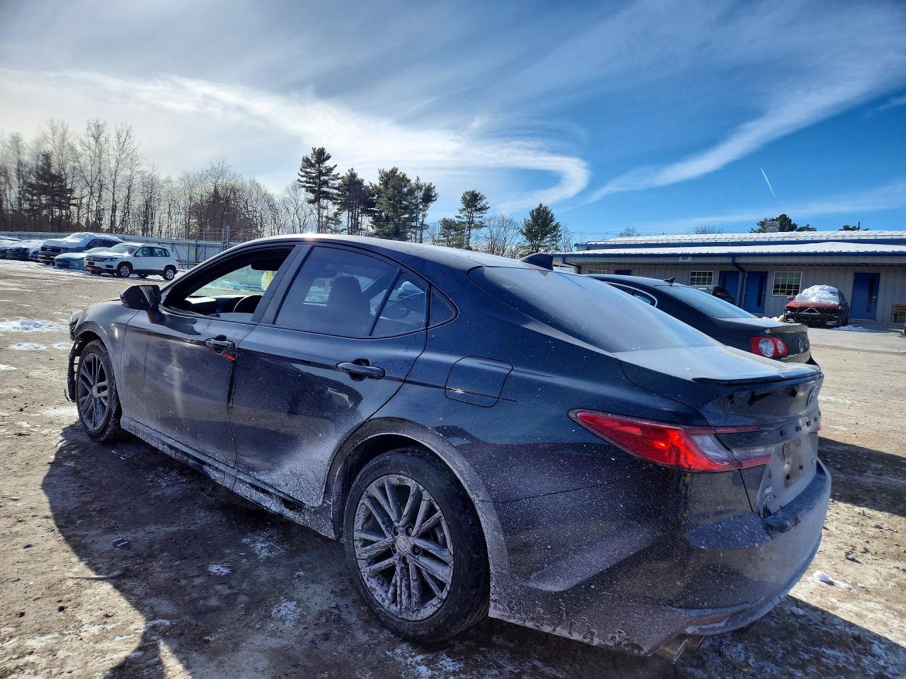 2025 TOYOTA CAMRY BASE photo 4