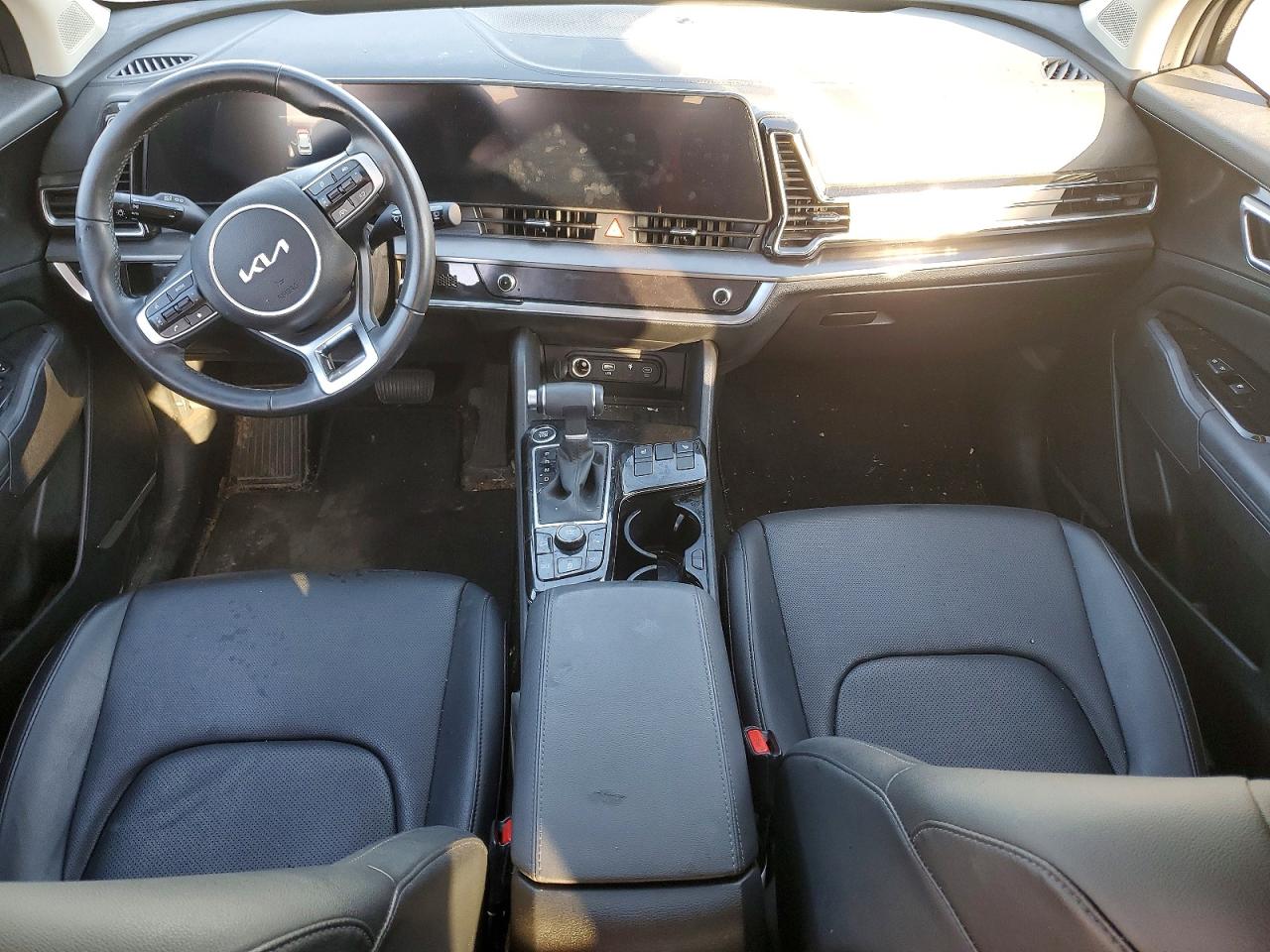 2025 KIA SPORTAGE EX photo 15