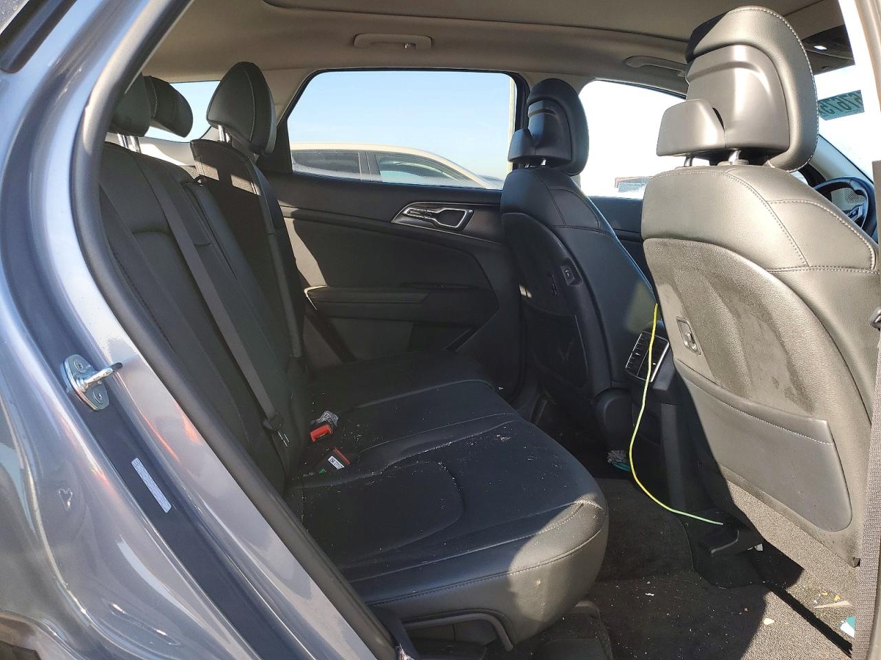 2025 KIA SPORTAGE EX photo 19
