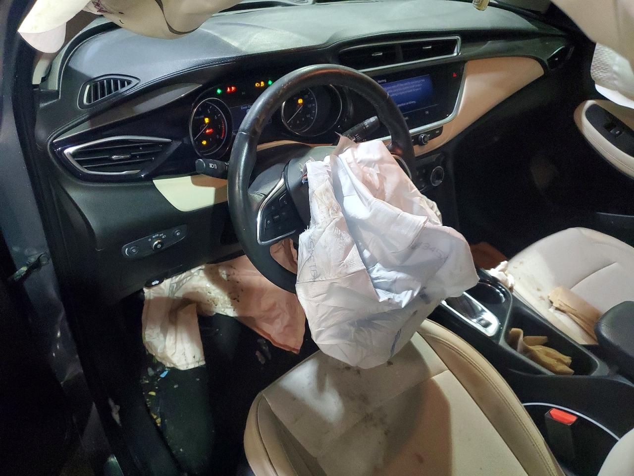 2020 BUICK ENCORE GX PREFERRED photo 8