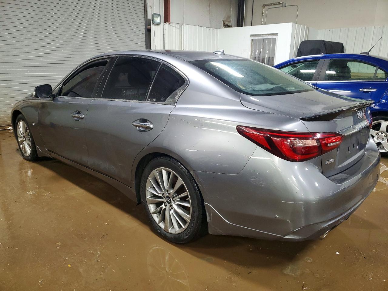 2018 INFINITI Q50 3.0T LUXE photo 4