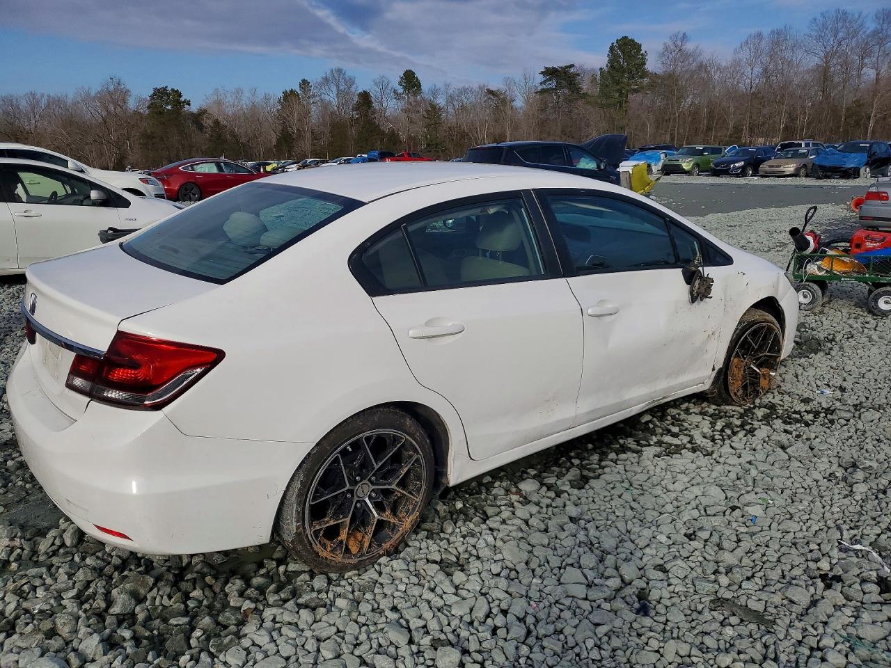 2013 HONDA CIVIC LX photo 3