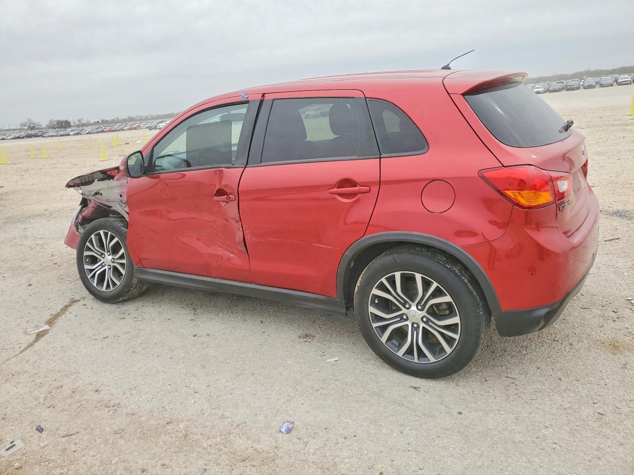 2016 MITSUBISHI OUTLANDER SPORT ES photo 3