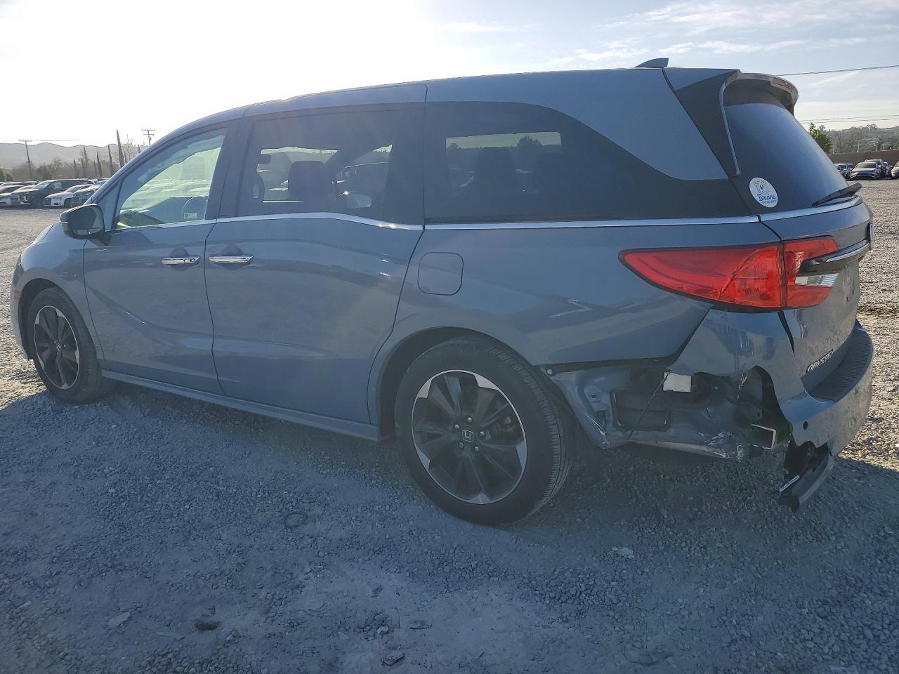2023 HONDA ODYSSEY ELITE photo 2
