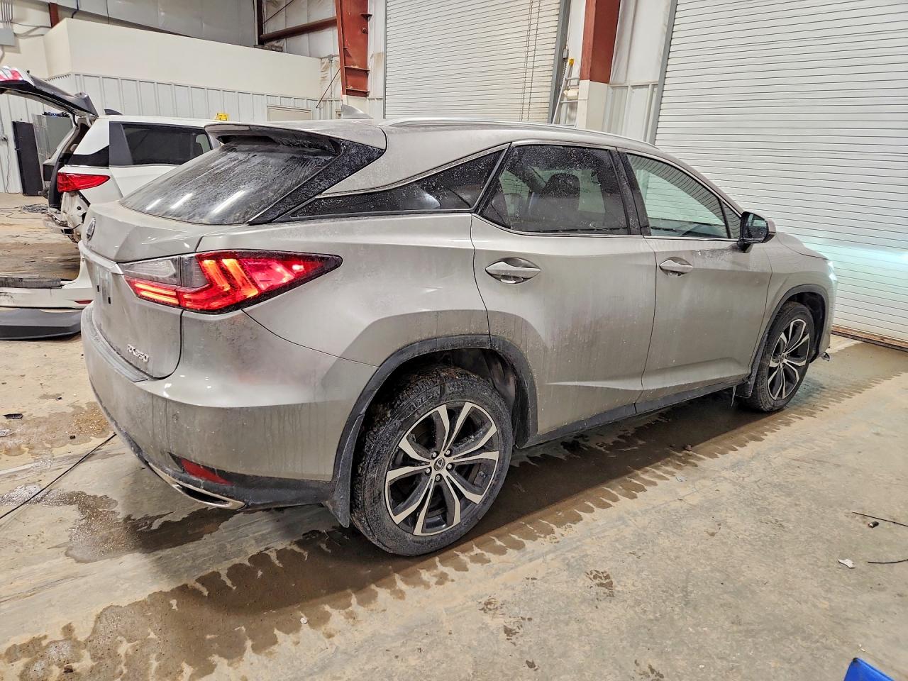 2021 LEXUS RX 350 photo 3