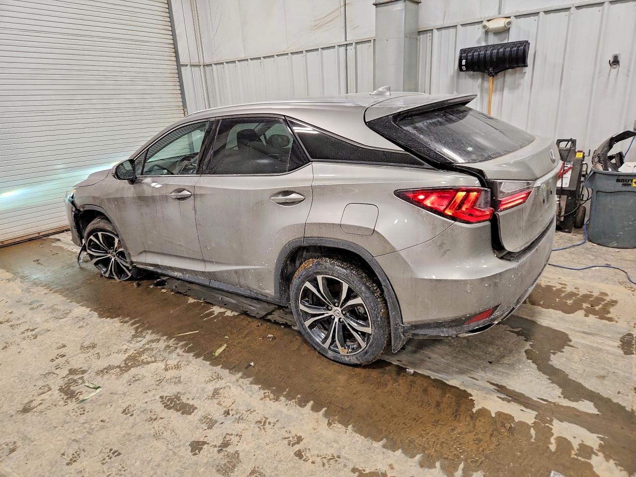2021 LEXUS RX 350 photo 2