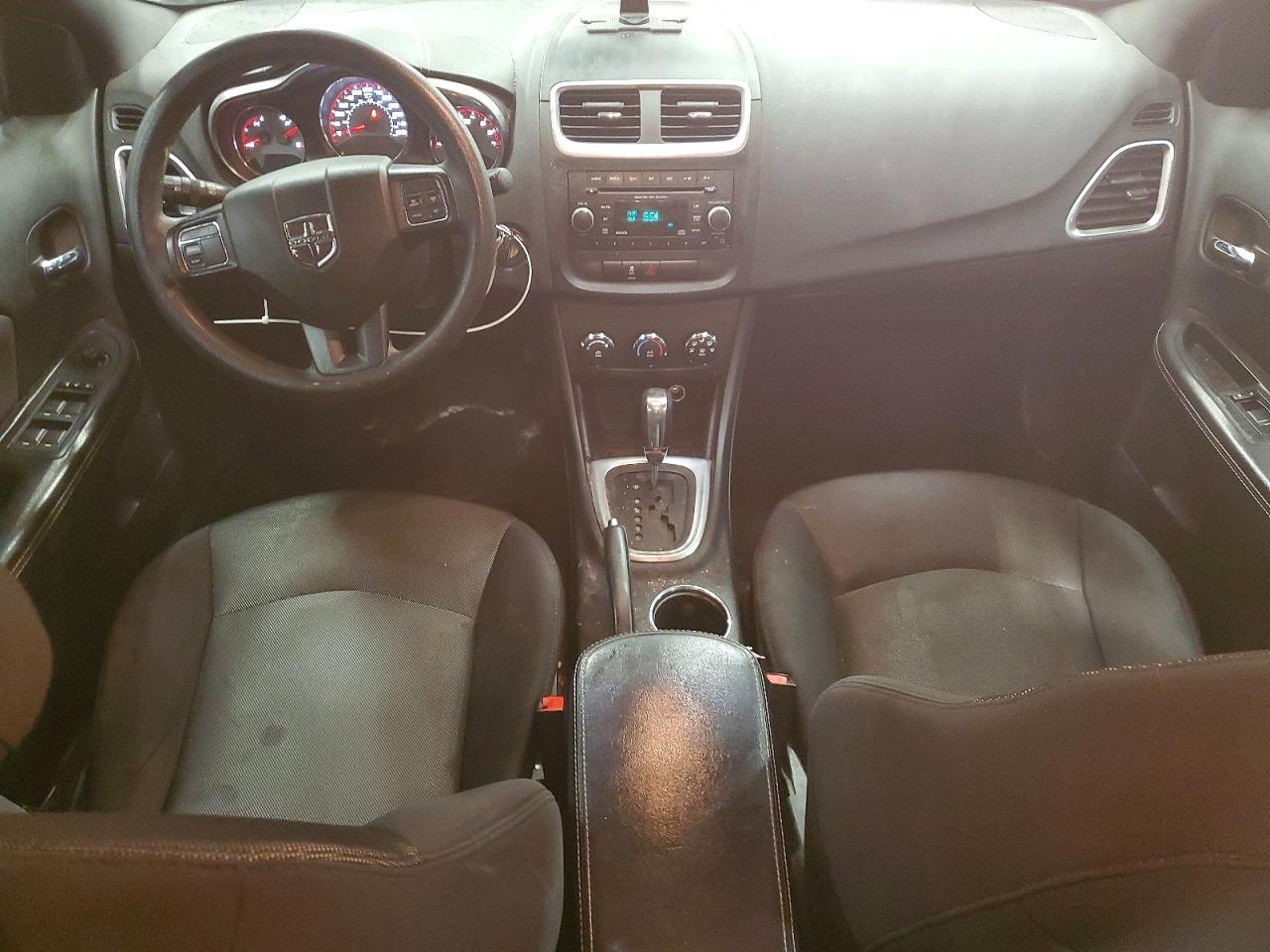 2014 DODGE AVENGER SE photo 8