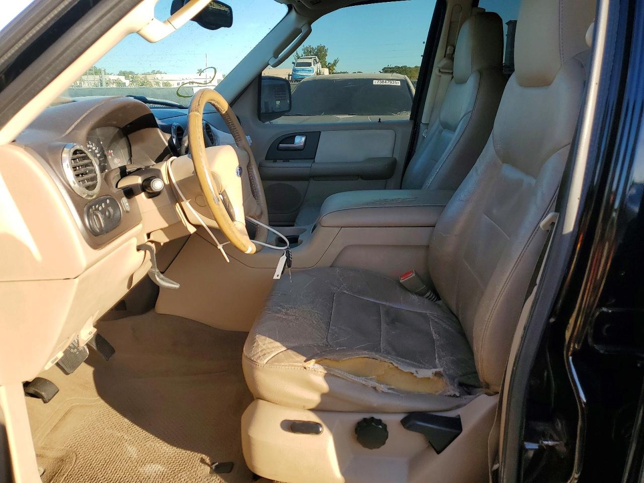 2004 FORD EXPEDITION XLT photo 7