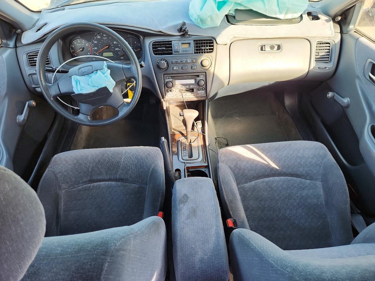 2002 HONDA ACCORD VALUE photo 15