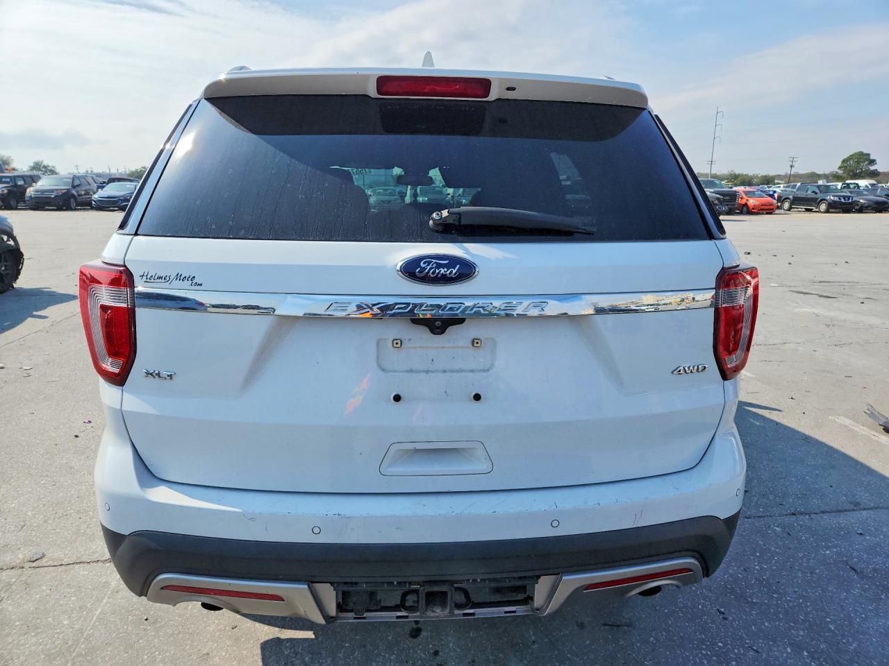 2017 FORD EXPLORER XLT photo 11