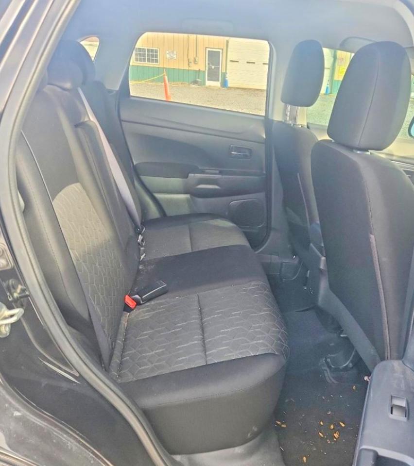 2022 MITSUBISHI OUTLANDER SPORT ES photo 28