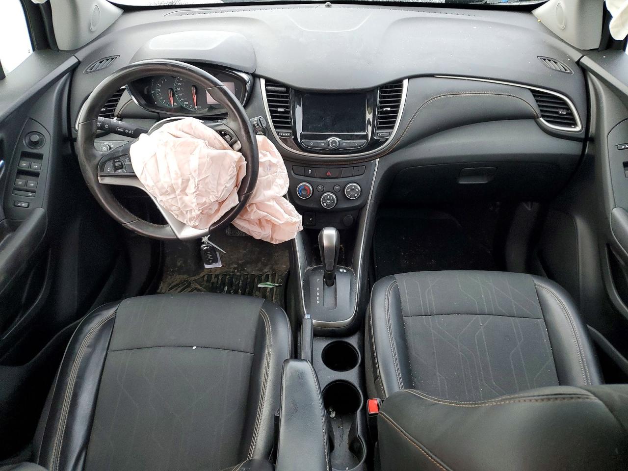 2019 CHEVROLET TRAX 1LT photo 15