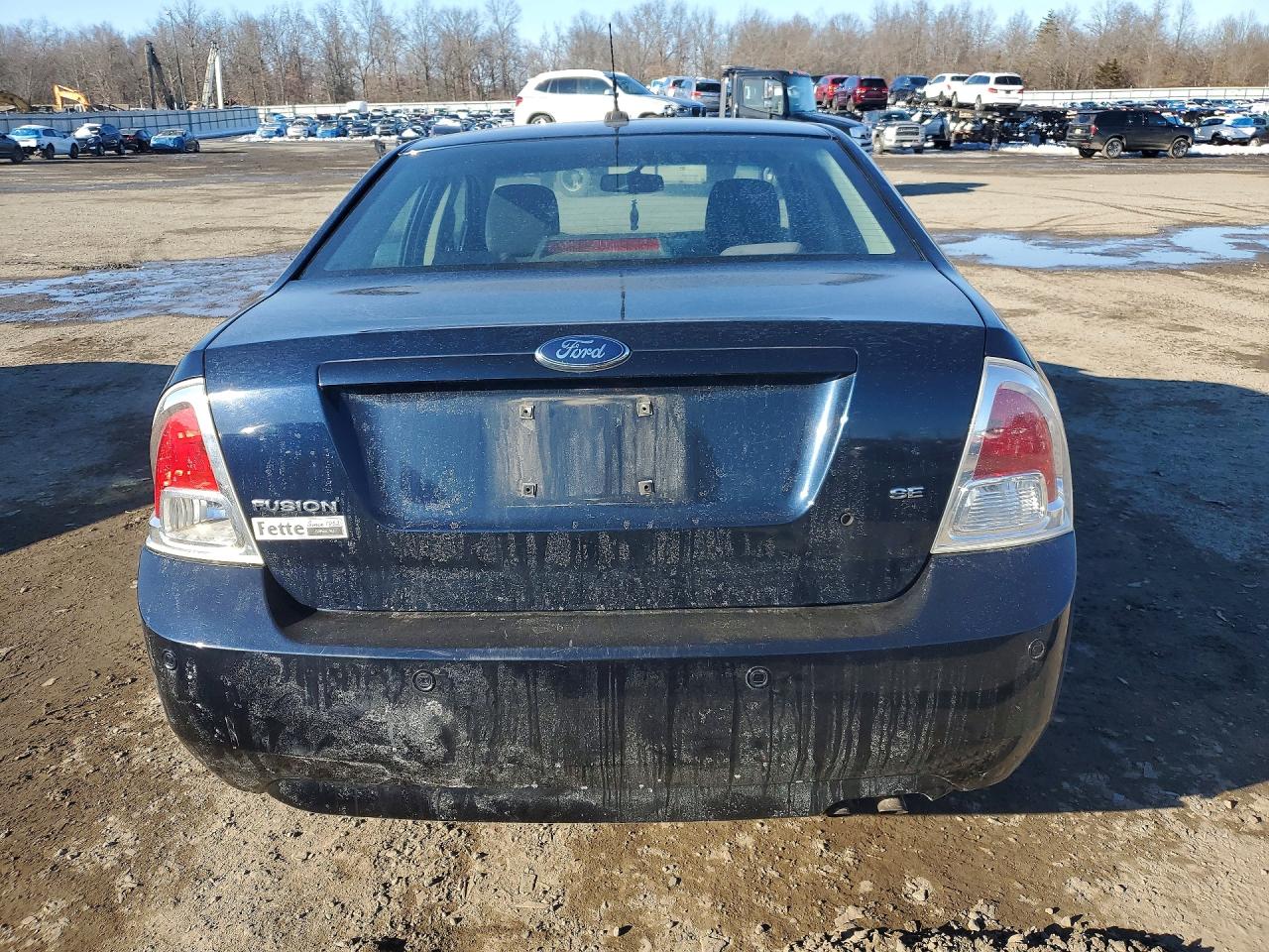 2009 FORD FUSION SE photo 16