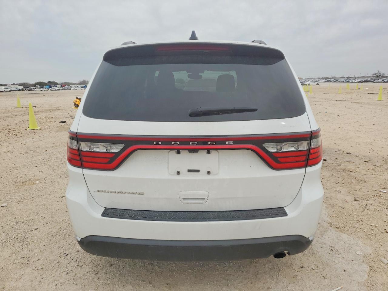 2024 DODGE DURANGO SXT photo 11