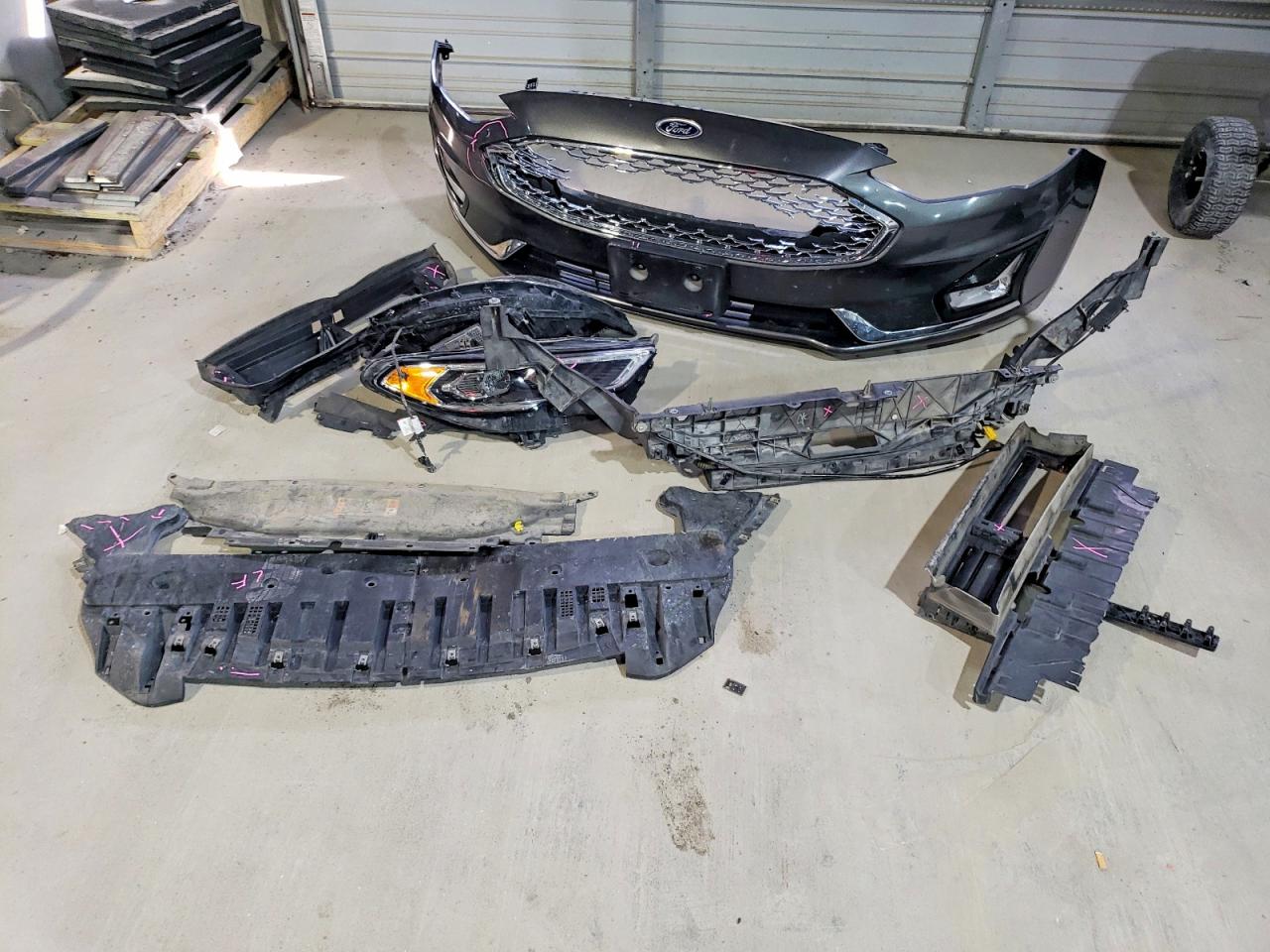 2019 FORD FUSION TITANIUM photo 12