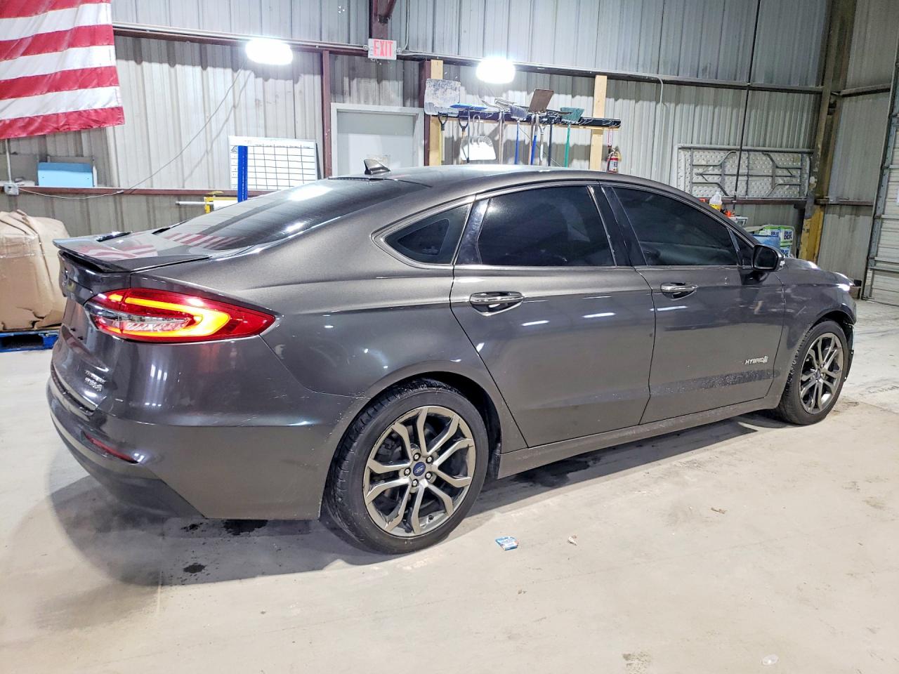 2019 FORD FUSION TITANIUM photo 3