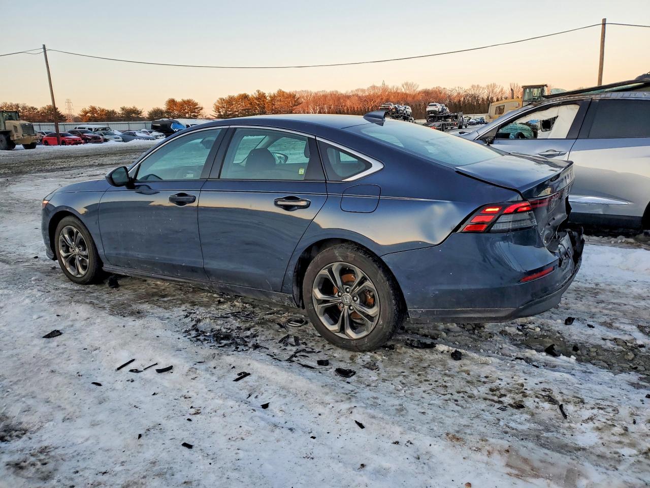 2024 HONDA ACCORD EX photo 5