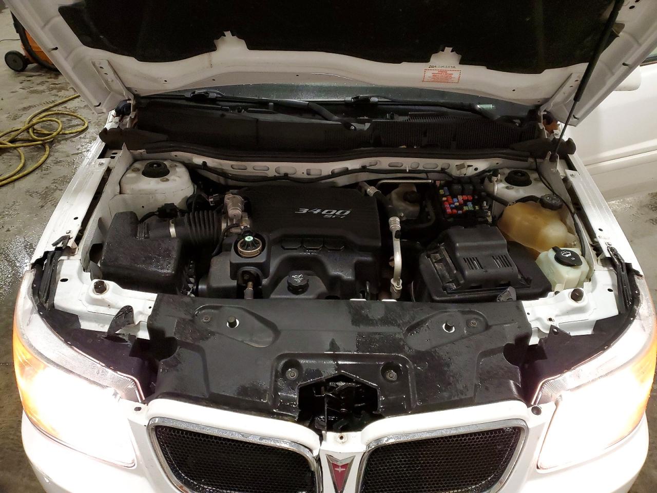 2007 PONTIAC TORRENT photo 12
