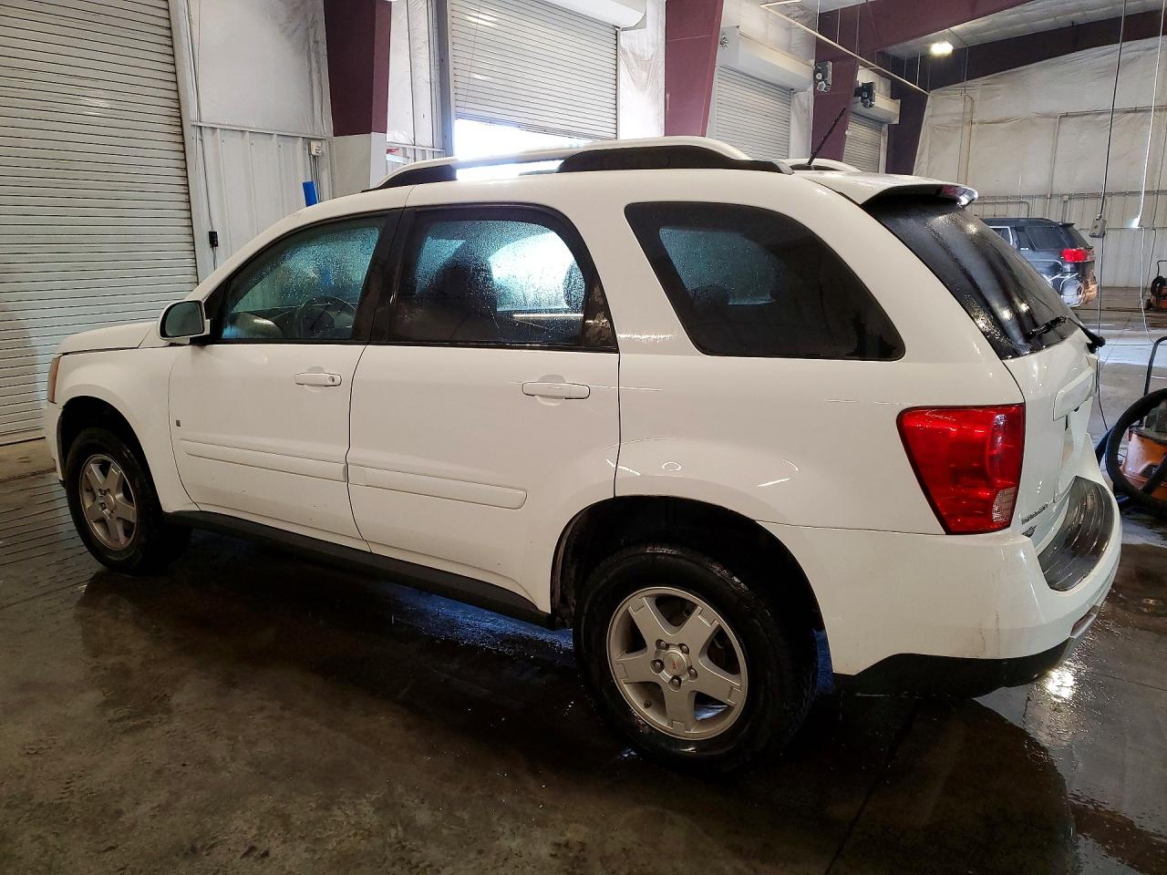 2007 PONTIAC TORRENT photo 2