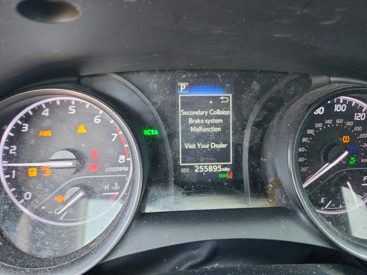 2021 TOYOTA CAMRY SE photo 9