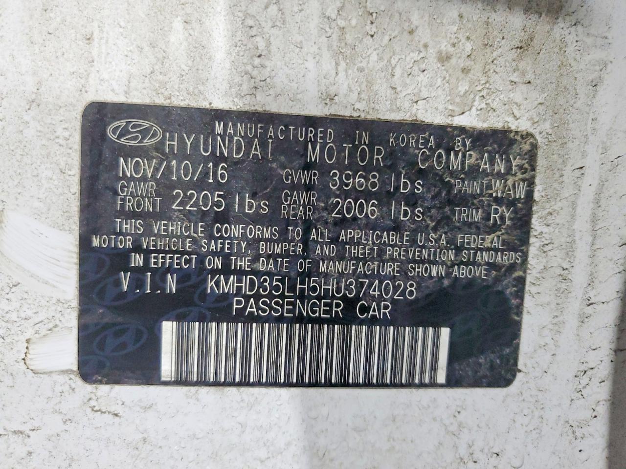 2017 HYUNDAI ELANTRA GT BASE photo 12