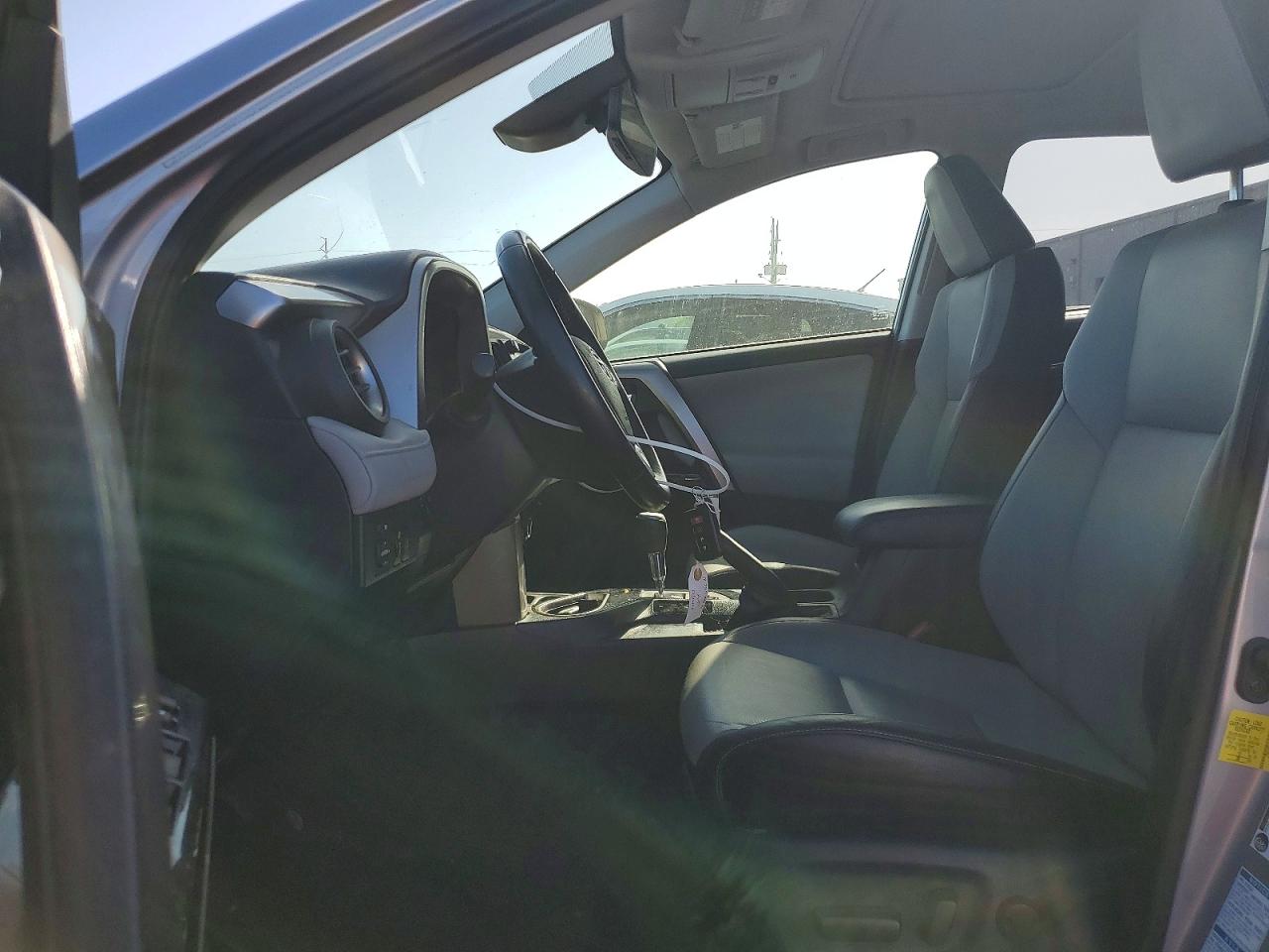 2018 TOYOTA RAV4 LIMITED photo 13