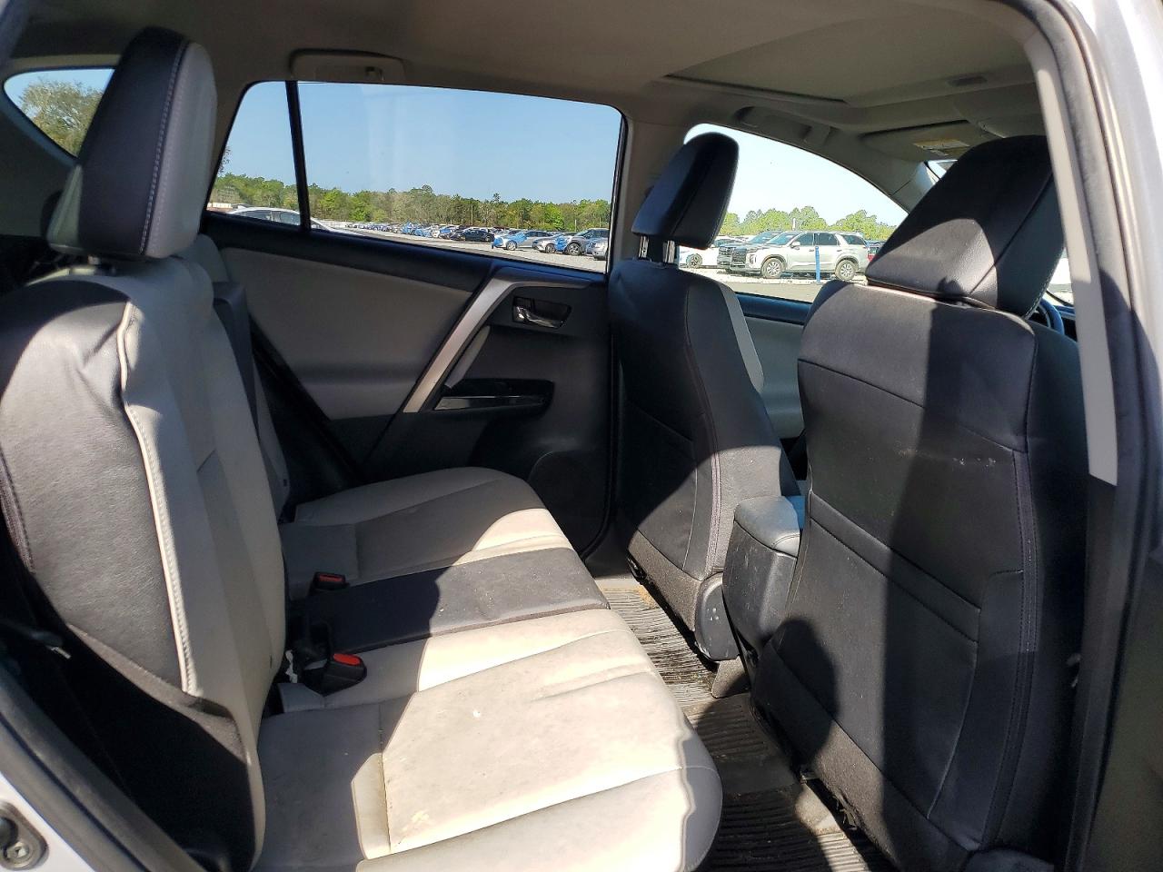 2018 TOYOTA RAV4 LIMITED photo 19