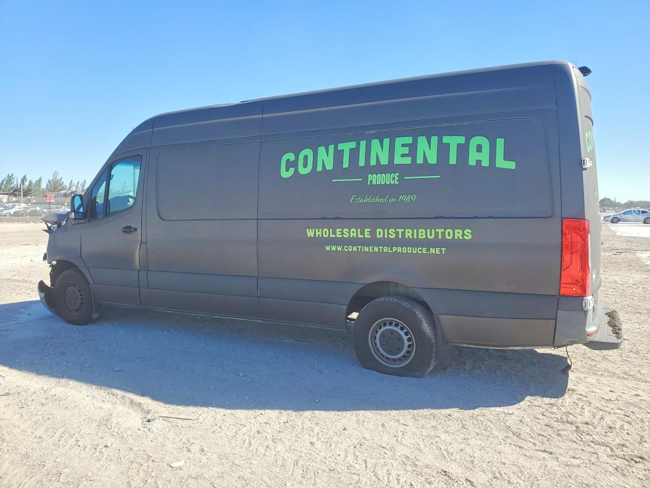 2021 BENZ SPRINTER CARGO 2500 photo 4