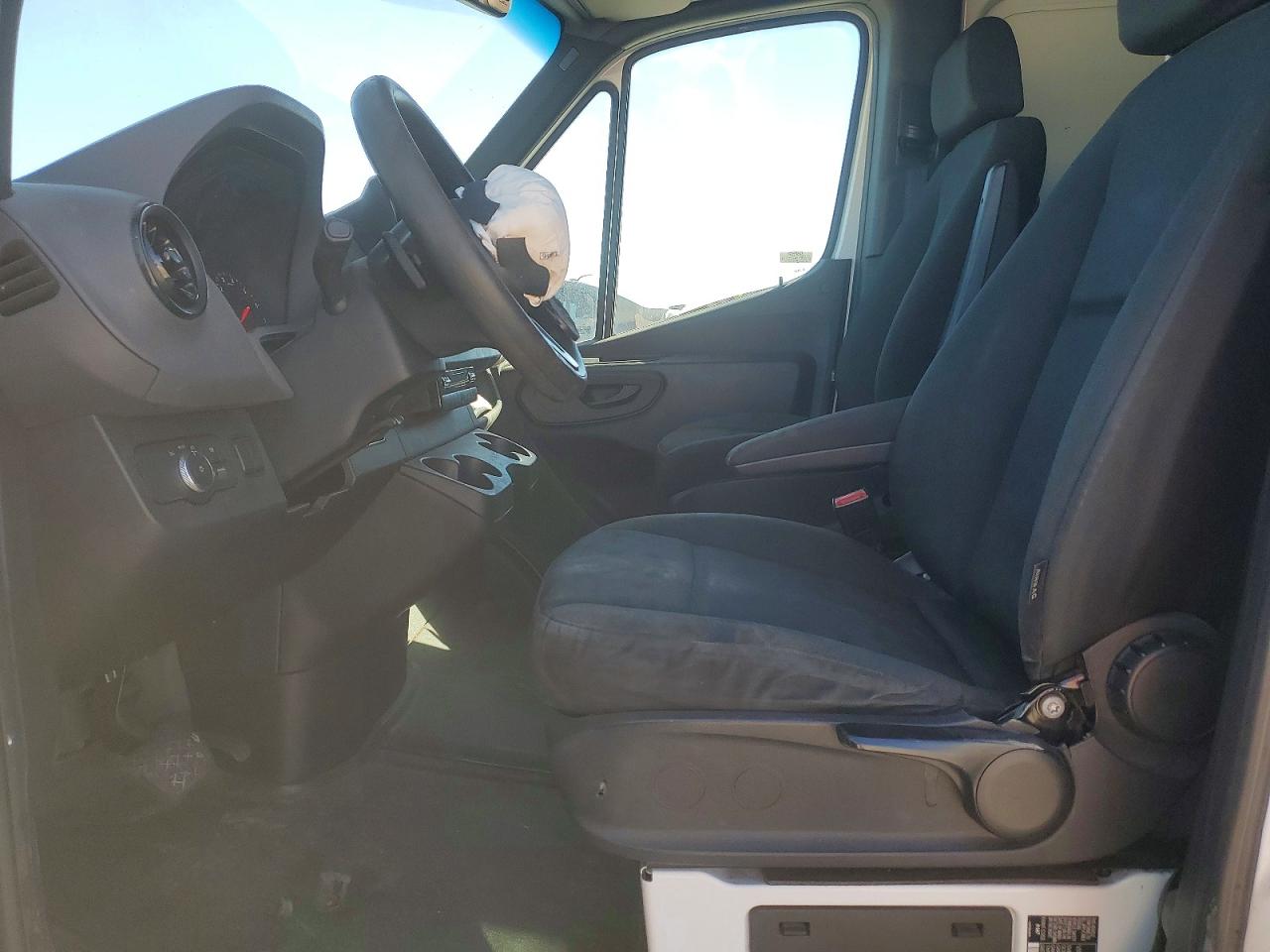 2021 BENZ SPRINTER CARGO 2500 photo 19