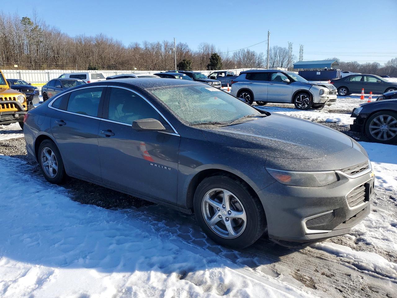 2017 CHEVROLET MALIBU LS photo 4