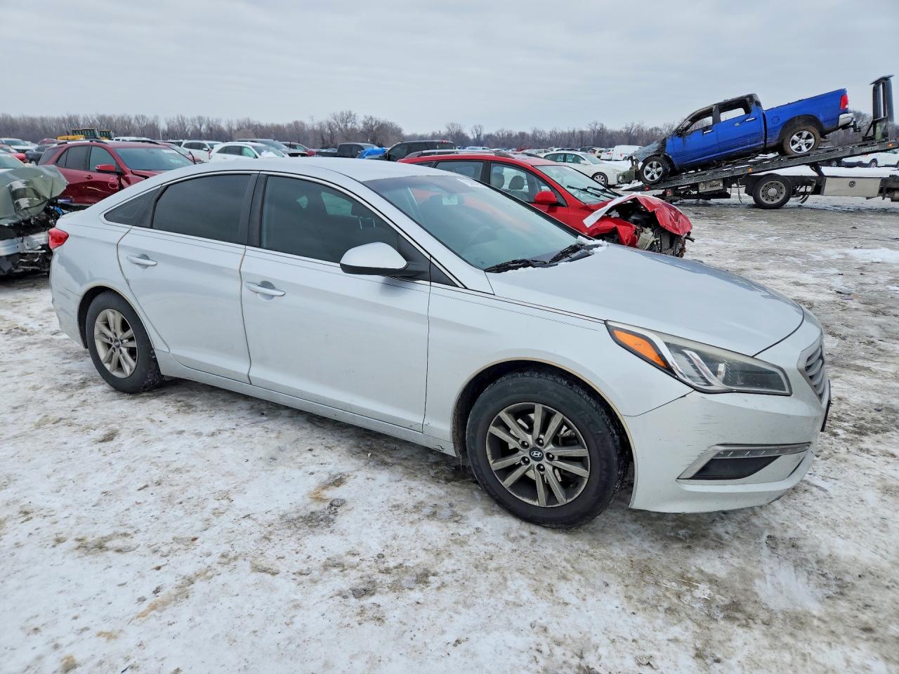 2015 HYUNDAI SONATA SE photo 10
