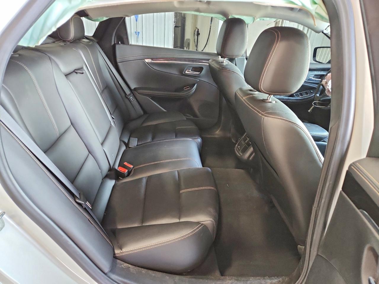 2018 CHEVROLET IMPALA LT photo 10