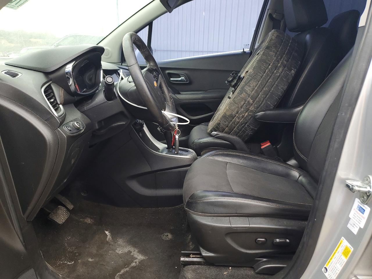 2017 CHEVROLET TRAX 1LT photo 7