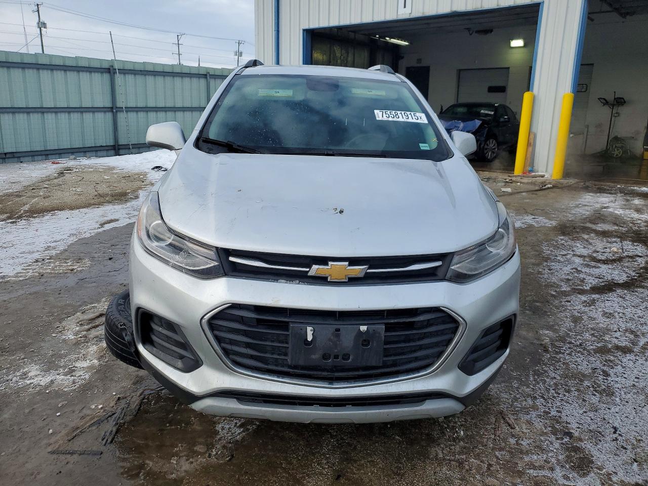 2017 CHEVROLET TRAX 1LT photo 5