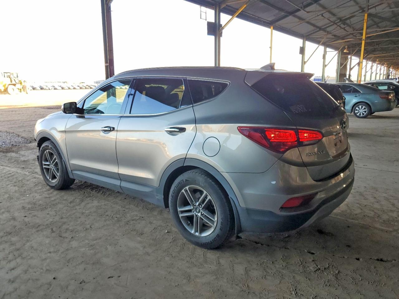 2017 HYUNDAI SANTA FE SPORT photo 2