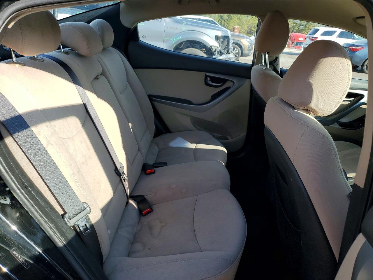 2016 HYUNDAI ELANTRA SE photo 10