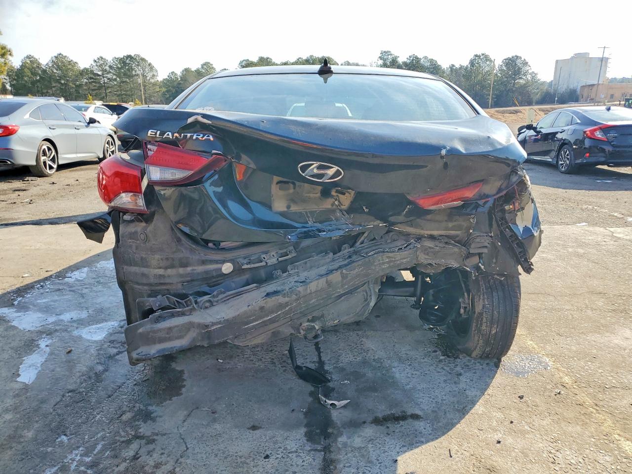 2016 HYUNDAI ELANTRA SE photo 6