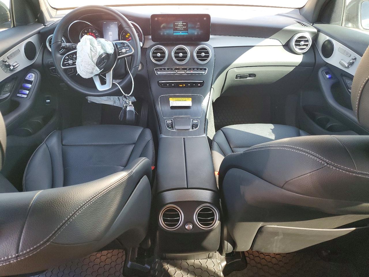 2022 MERCEDES-BENZ GLC 300 photo 22