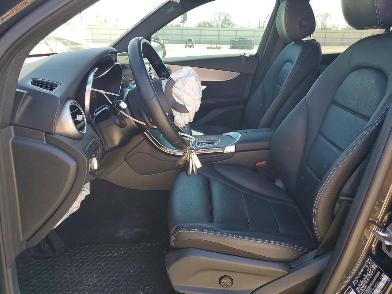 2022 MERCEDES-BENZ GLC 300 photo 19