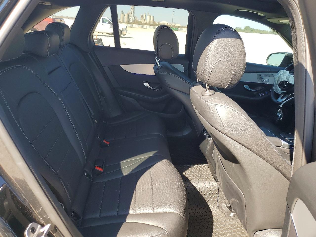 2022 MERCEDES-BENZ GLC 300 photo 31