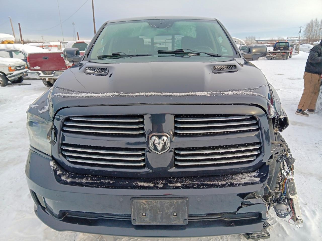 2015 RAM 1500 SPORT photo 5