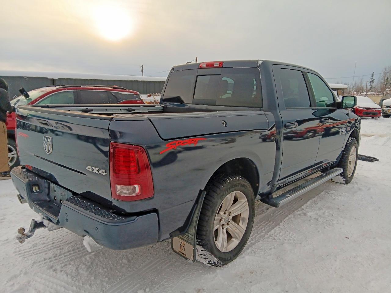 2015 RAM 1500 SPORT photo 3