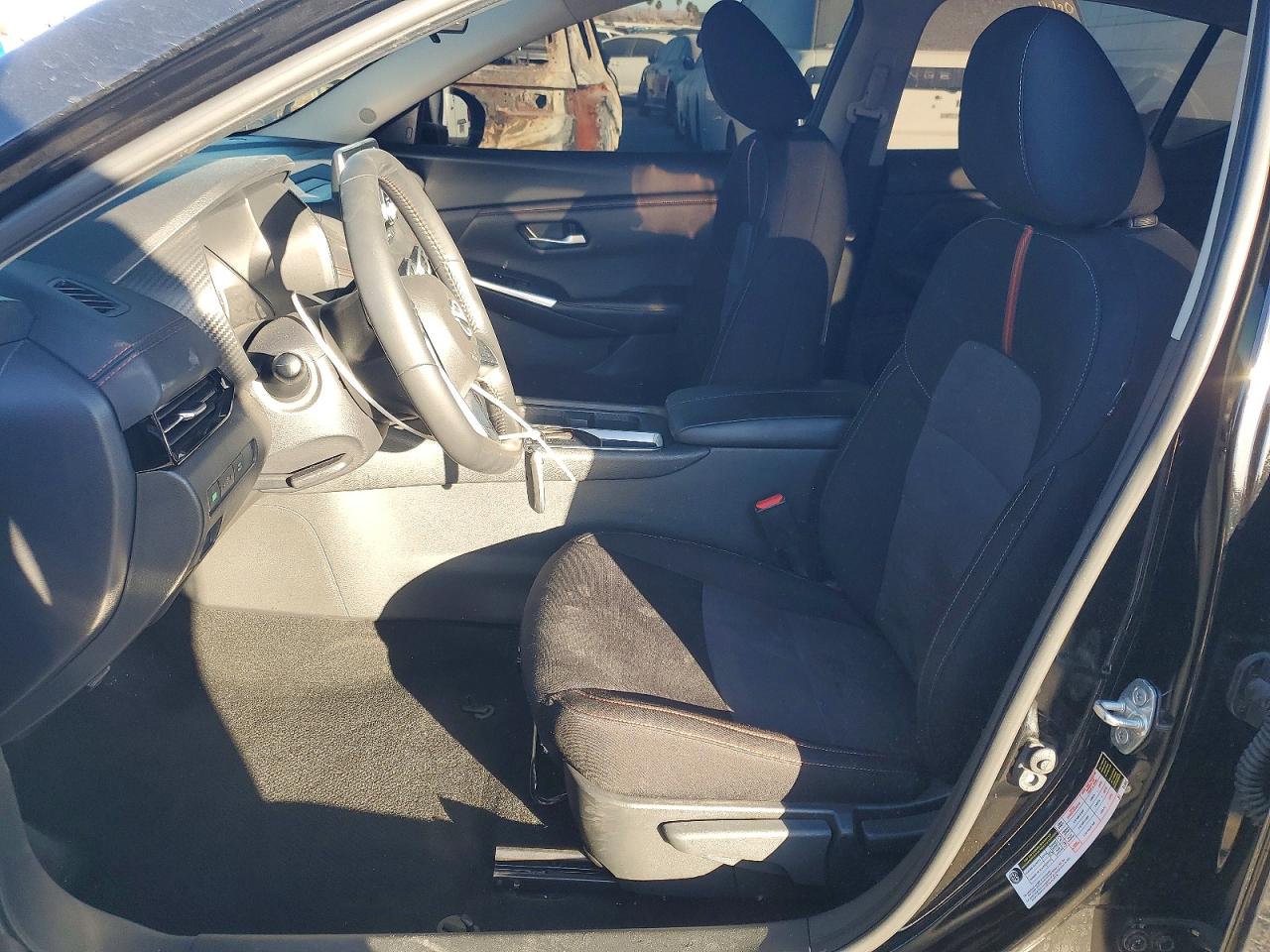 2024 NISSAN SENTRA SR photo 7