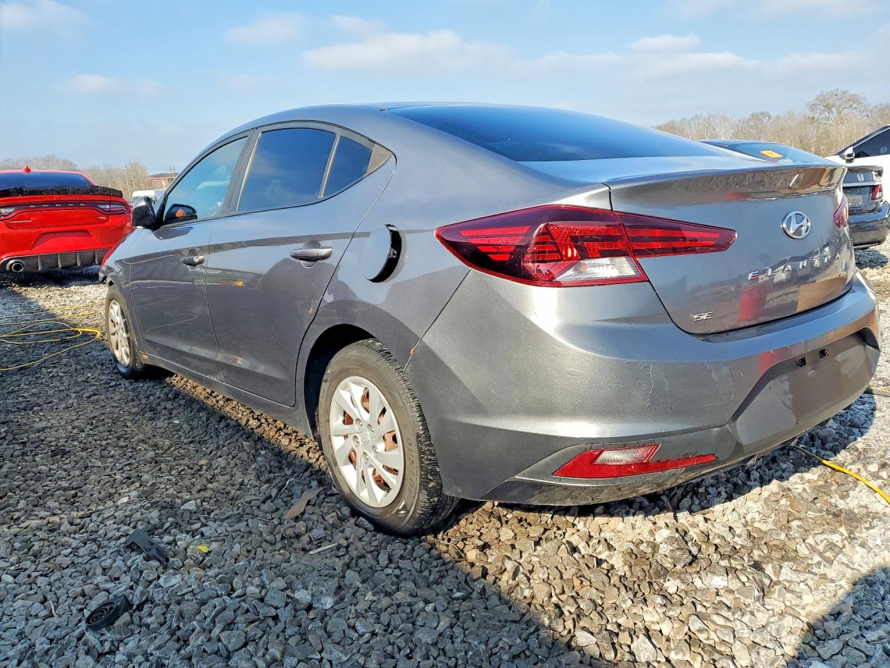 2020 HYUNDAI ELANTRA SE photo 3