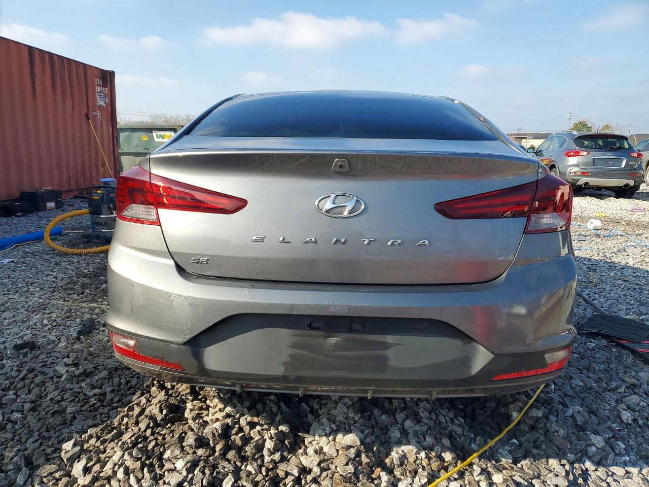 2020 HYUNDAI ELANTRA SE photo 11