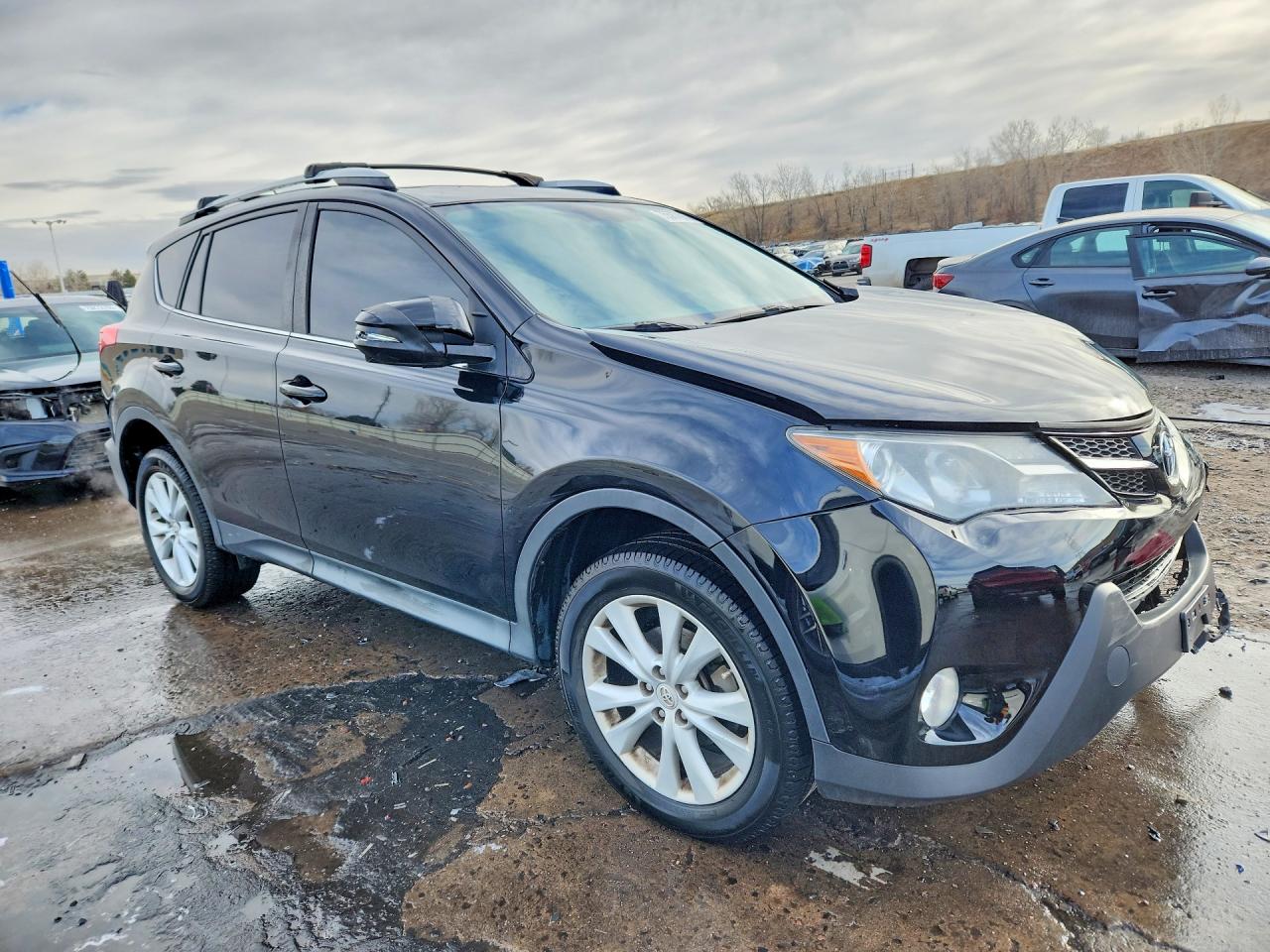 2013 TOYOTA RAV4 LIMITED photo 4